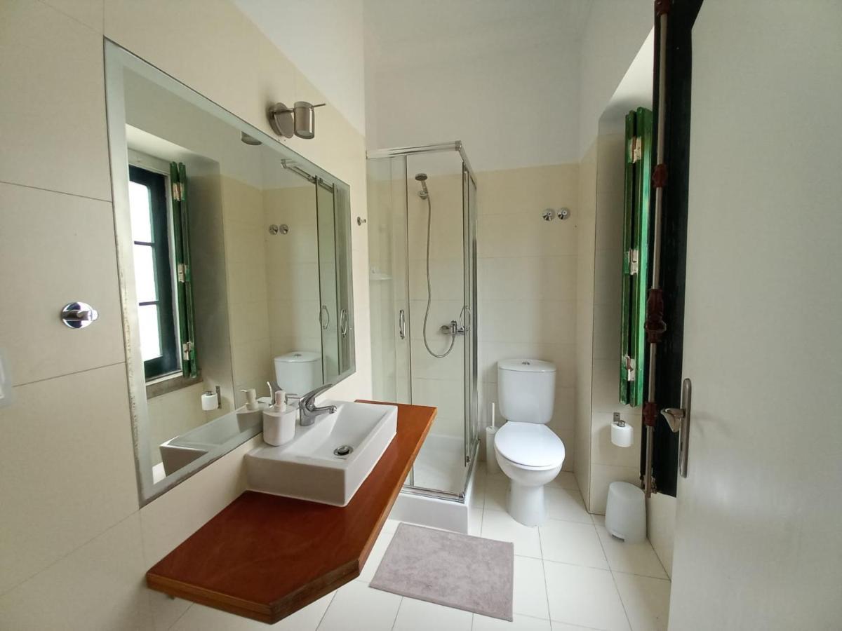 Casa Blanca Hostel Peniche Bagian luar foto