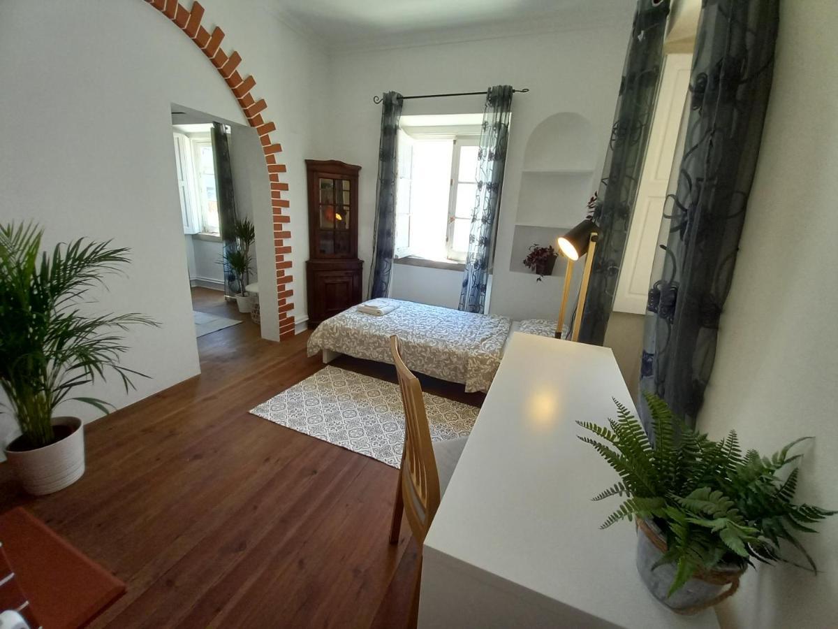Casa Blanca Hostel Peniche Bagian luar foto