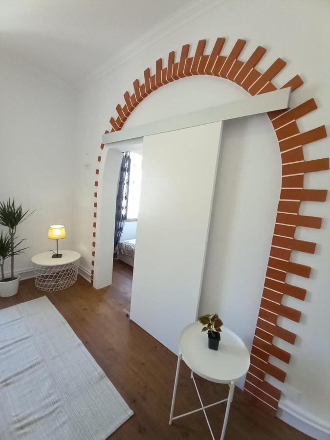 Casa Blanca Hostel Peniche Bagian luar foto