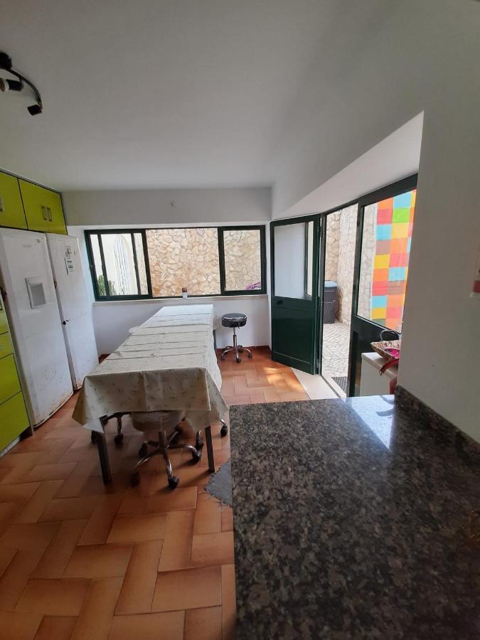 Casa Blanca Hostel Peniche Bagian luar foto